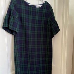 Beautiful plaid  dress. Vineyard Vines.
